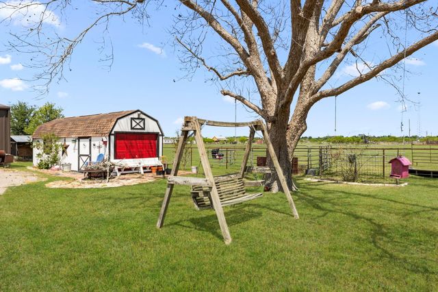 3518 Oil Field Road, Bellville, TX 77418