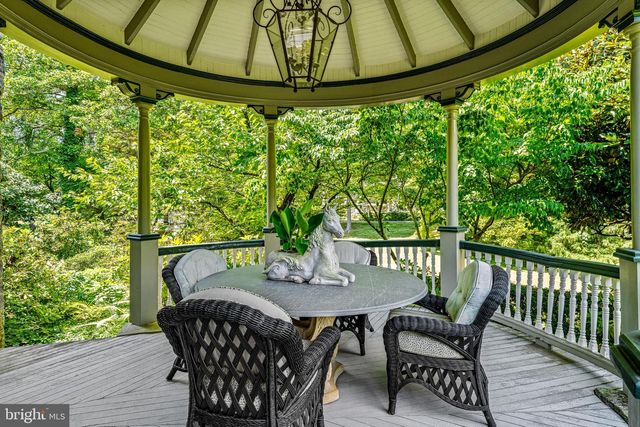 500 CHESTER AVE, Moorestown, NJ 08057