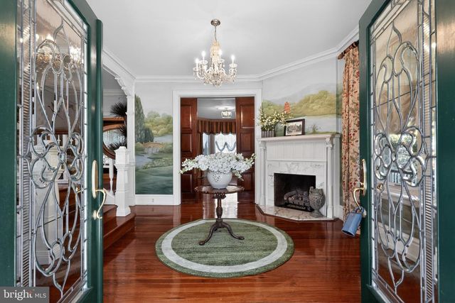 500 CHESTER AVE, Moorestown, NJ 08057