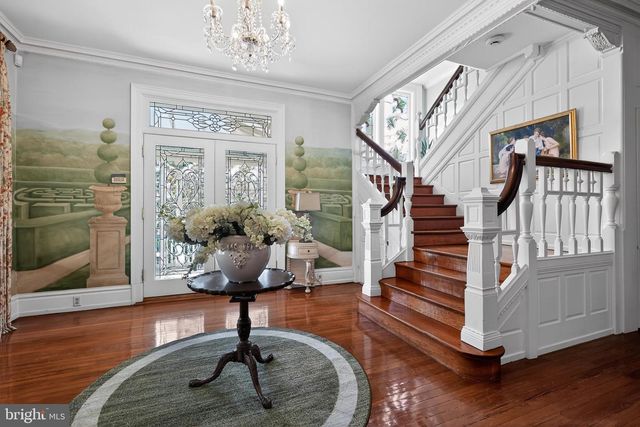 500 CHESTER AVE, Moorestown, NJ 08057