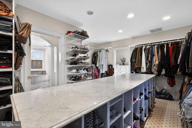 500 CHESTER AVE, Moorestown, NJ 08057