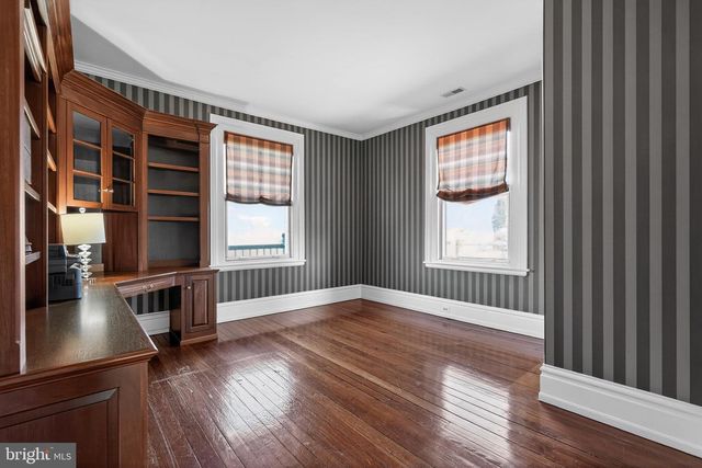 500 CHESTER AVE, Moorestown, NJ 08057