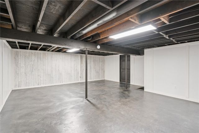 1237 Melrose Avenue, Iowa City, IA 52246