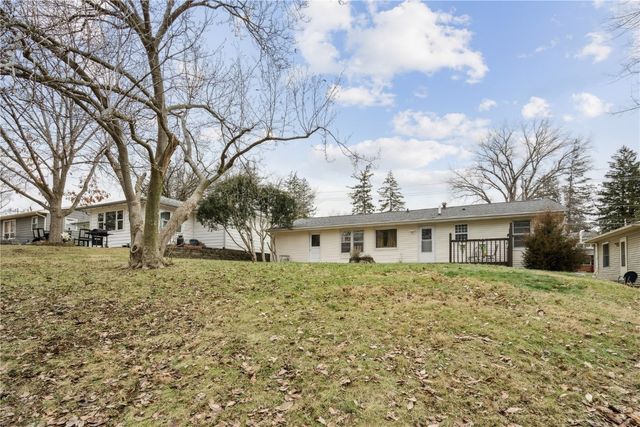 1237 Melrose Avenue, Iowa City, IA 52246