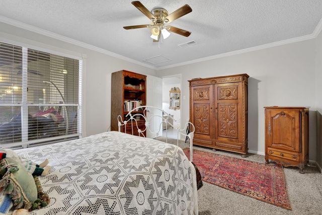 1912 Trixie Lane, Houston, TX 77042