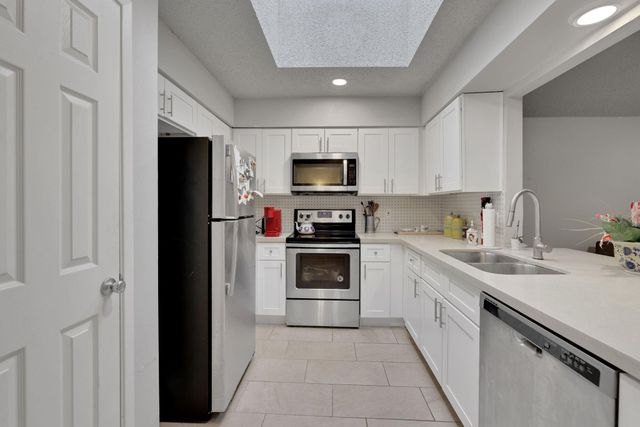 1912 Trixie Lane, Houston, TX 77042