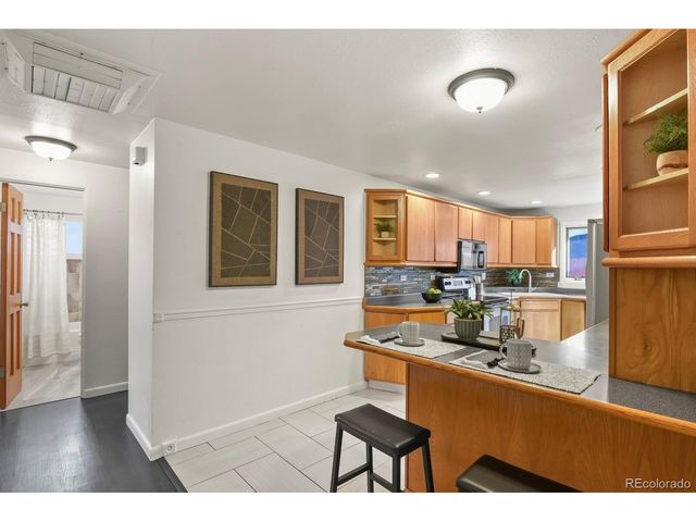 4570 Quay St, Wheat Ridge, CO 80033