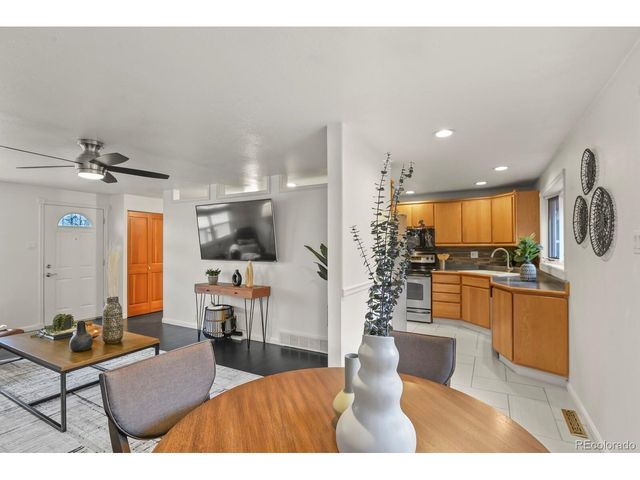 4570 Quay St, Wheat Ridge, CO 80033