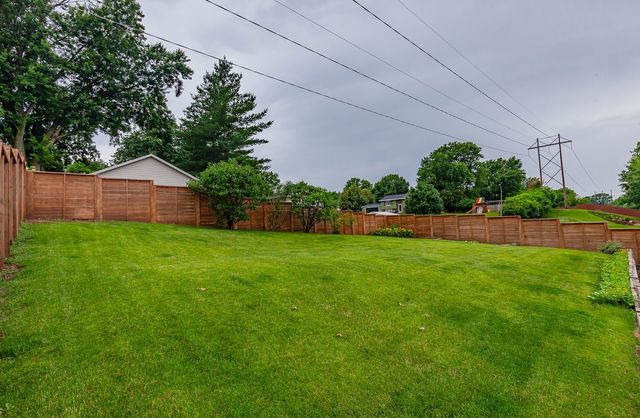 4846 Candlewick Drive, Norwalk, IA 50211