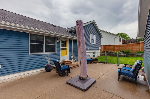 4846 Candlewick Drive, Norwalk, IA 50211