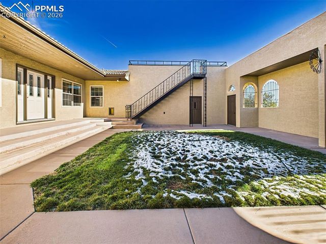 611 Q Street, Penrose, CO 81240