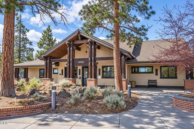 61144 Manhae Lane, Bend, OR 97702