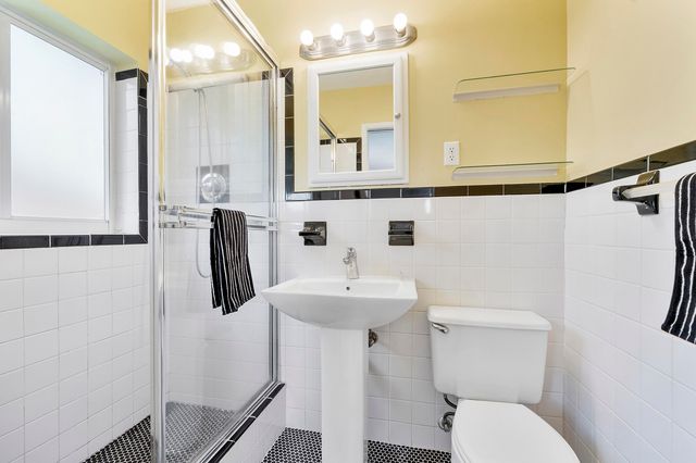 2933 NE 1st Avenue, Wilton Manors, FL 33334