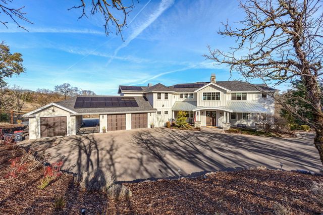 80 Placer Hill Drive, Jacksonville, OR 97530