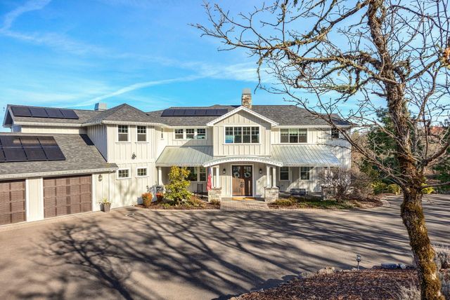 80 Placer Hill Drive, Jacksonville, OR 97530