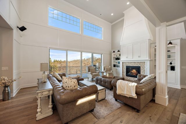 80 Placer Hill Drive, Jacksonville, OR 97530