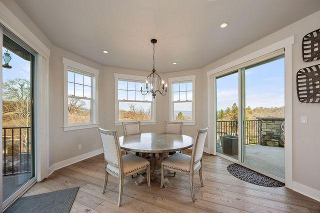 80 Placer Hill Drive, Jacksonville, OR 97530