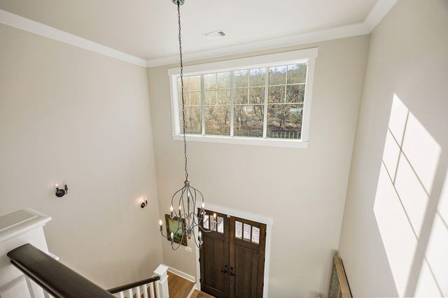 80 Placer Hill Drive, Jacksonville, OR 97530