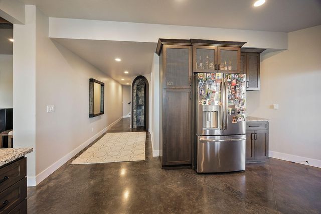 80 Placer Hill Drive, Jacksonville, OR 97530