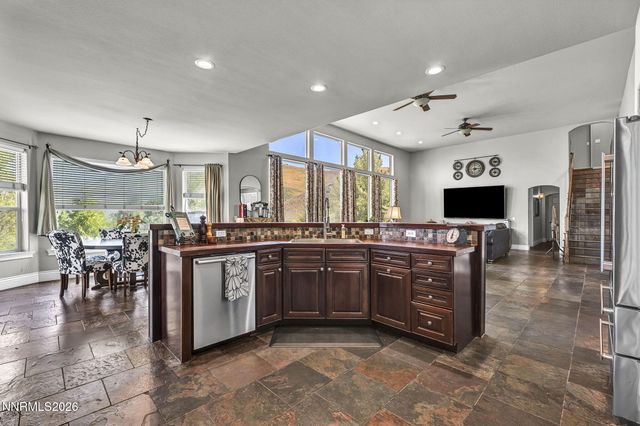 1175 Camballeria Drive, Carson City, NV 89701
