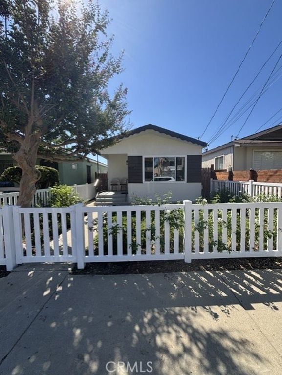 959 W 6th, San Pedro, CA 90731 — exterior