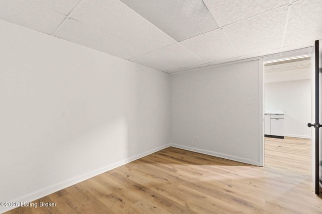 1429 Rhonda Way, Louisville, KY 40216