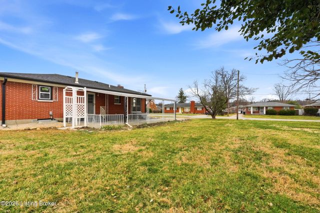 1429 Rhonda Way, Louisville, KY 40216