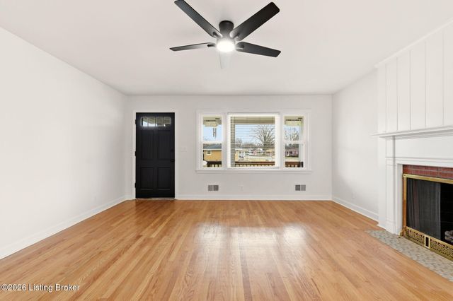 1429 Rhonda Way, Louisville, KY 40216