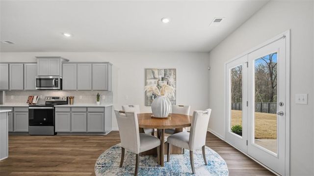460 Bullock Pass, Jefferson, GA 30549