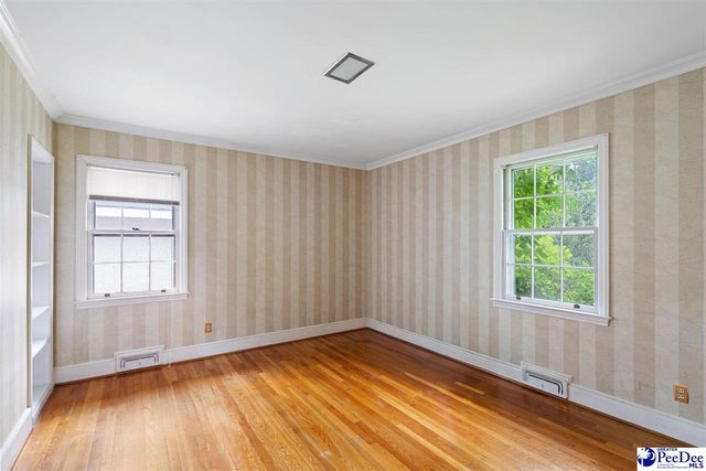 1215 Madison Avenue, Florence, SC 29501