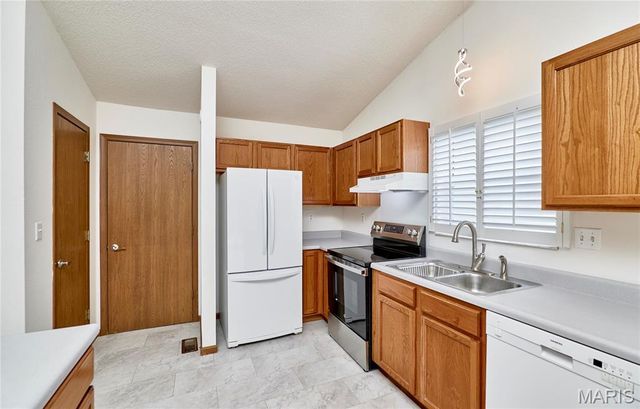 1416 Apple Ridge, Arnold, MO 63010