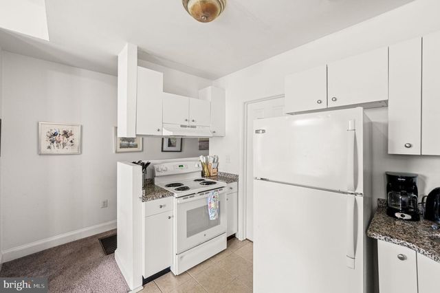 468 E WALNUT LN, Philadelphia, PA 19144