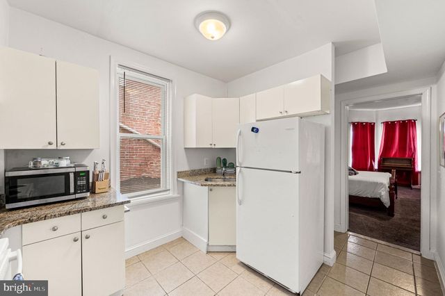 468 E WALNUT LN, Philadelphia, PA 19144