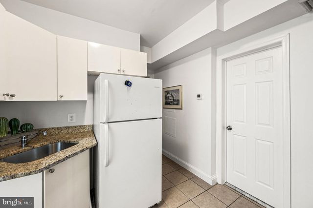 468 E WALNUT LN, Philadelphia, PA 19144