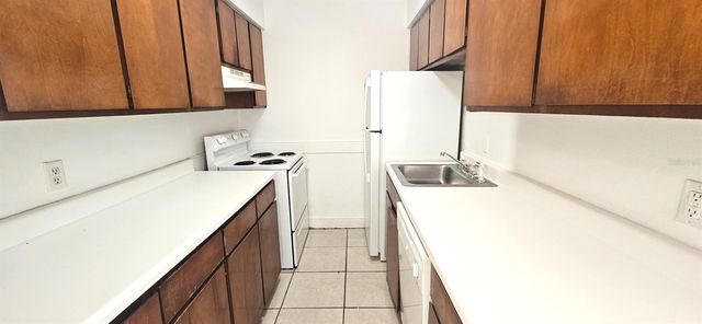 302 S SPRING GARDEN AVENUE C01, Deland, FL 32720