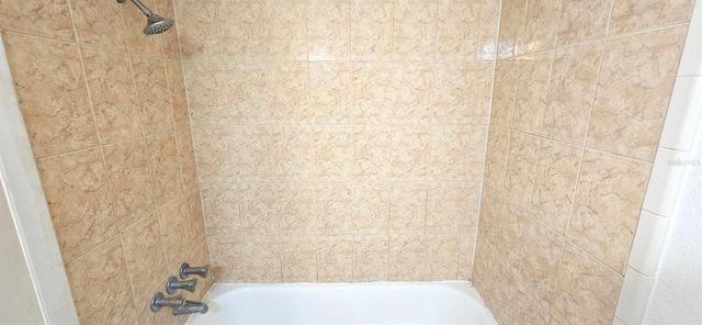 302 S SPRING GARDEN AVENUE C01, Deland, FL 32720