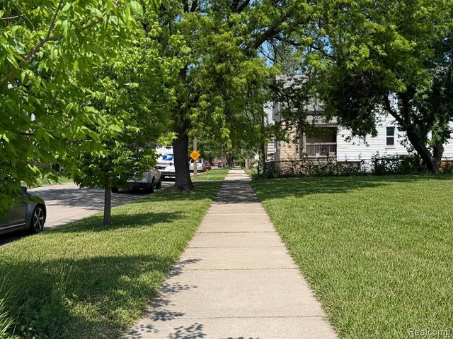 3400 Greusel Street, Detroit, MI 48210
