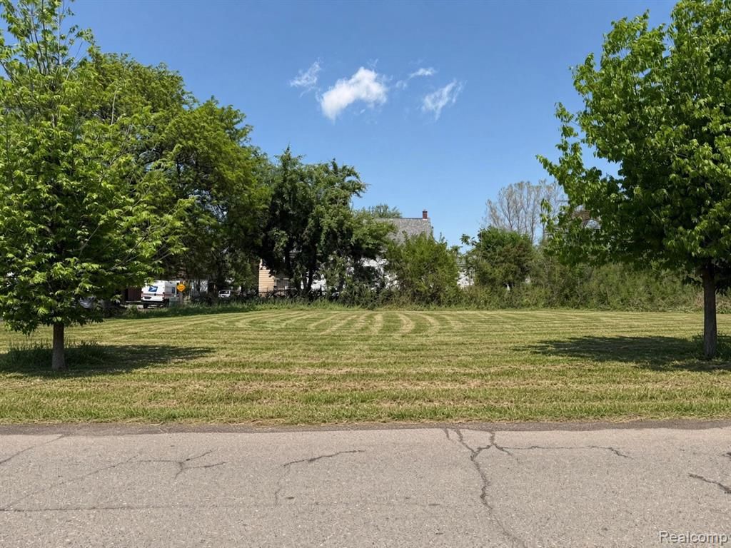 3400 Greusel Street, Detroit, MI 48210
