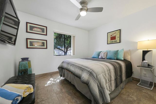 2417 Los Patos Drive, Palm Springs, CA 92264