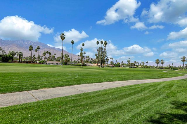 2417 Los Patos Drive, Palm Springs, CA 92264