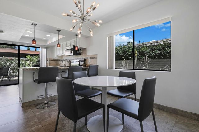 2417 Los Patos Drive, Palm Springs, CA 92264