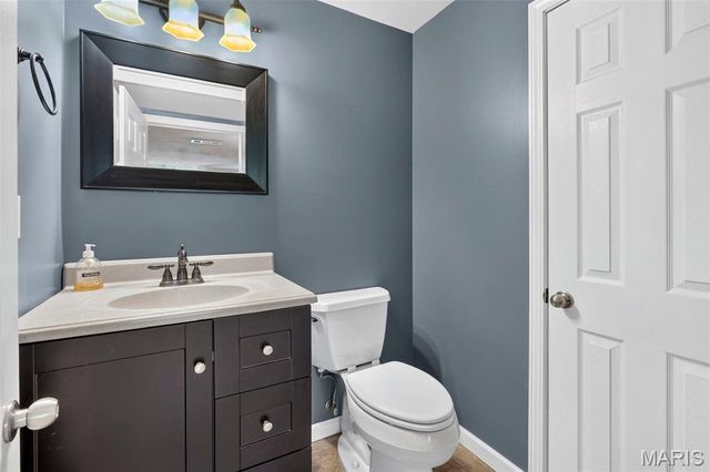 1045 Hawkins Bend Drive, Fenton, MO 63026