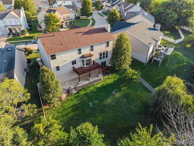 1045 Hawkins Bend Drive, Fenton, MO 63026