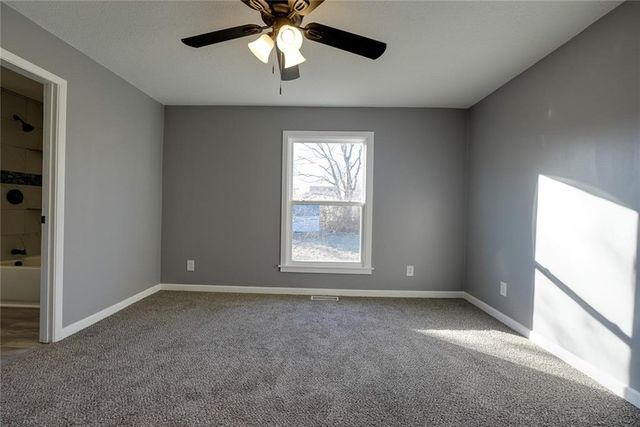 16200 Terry Avenue, Belton, MO 64012