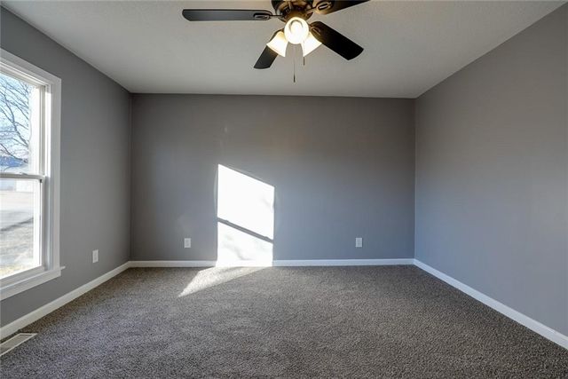 16200 Terry Avenue, Belton, MO 64012