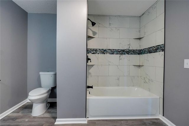 16200 Terry Avenue, Belton, MO 64012