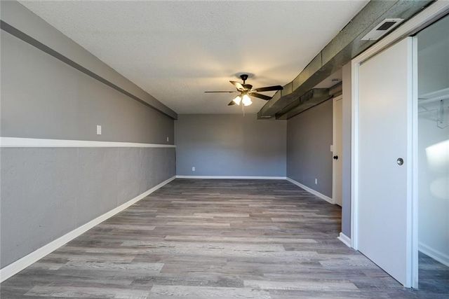 16200 Terry Avenue, Belton, MO 64012