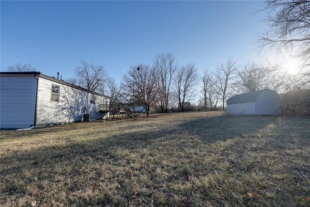 16200 Terry Avenue, Belton, MO 64012