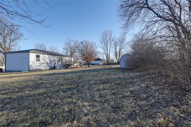 16200 Terry Avenue, Belton, MO 64012