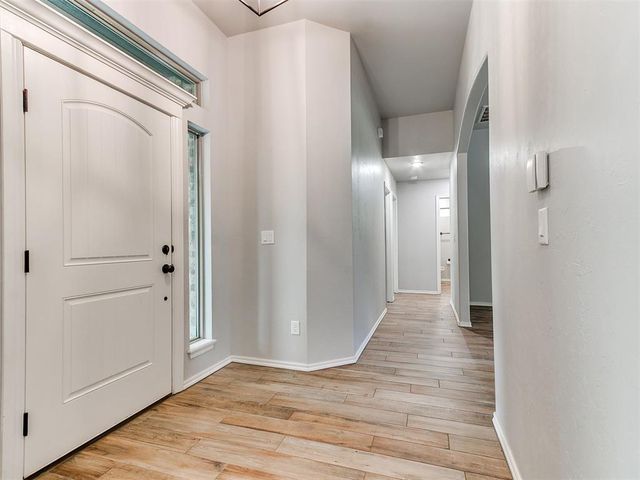 19430 Hidden Pines Drive, Norman, OK 73026